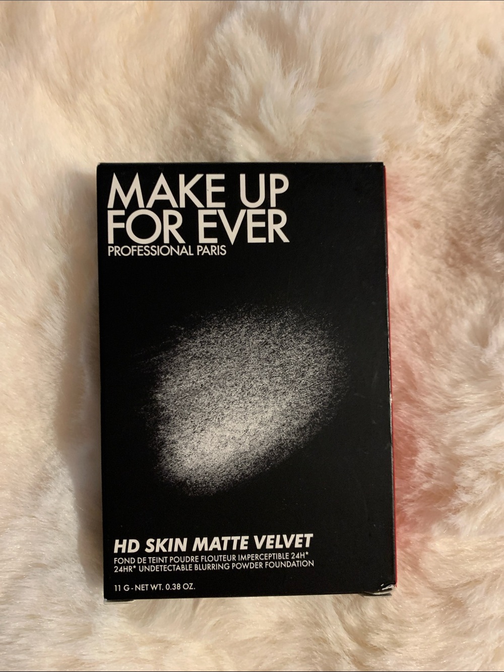 Makeup Forever HD Skin Matte Velvet Foundation 1Y18- Black Packaging